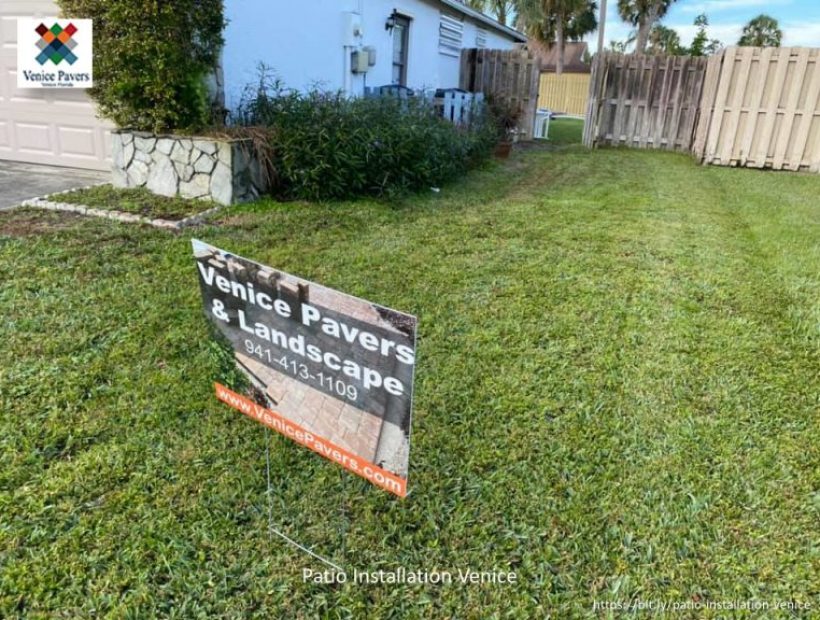 Venice Pavers and Landscape Yard Sign
